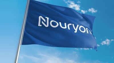 Blue flag with Nouryon logo